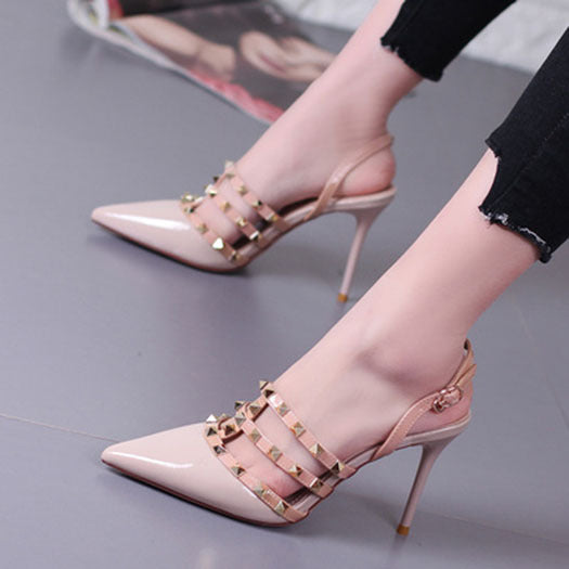 Baotou rivet sandals women,